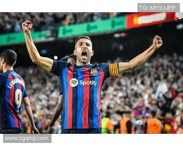 戴面罩的足球明星如何在逆境中重塑自我与职业生涯的辉煌